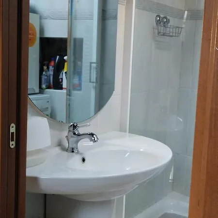 Comodita A Due Passi Dal דירה *